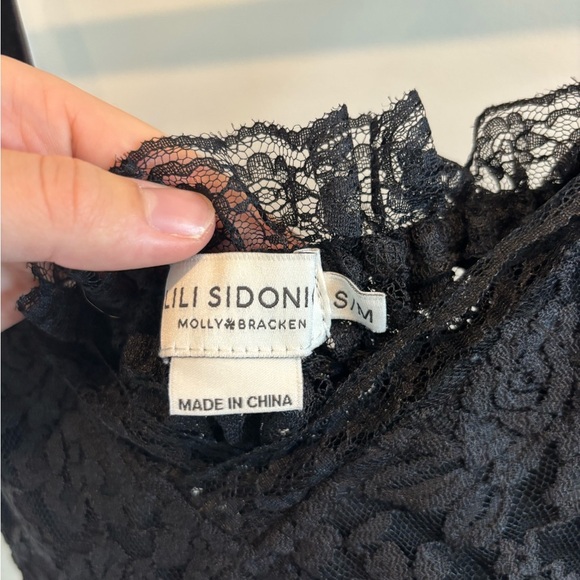 Molly Bracken Black Lace Camisole - Picture 3 of 4